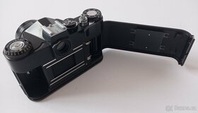 Fotoaparát Zenit EM - 9