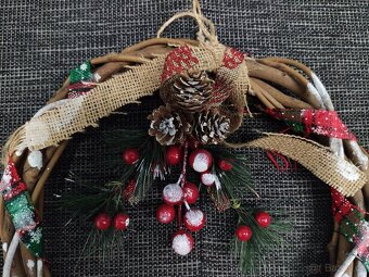 Vánoční dekorace - sob, trpaslík, svícen, věnec,... - 9