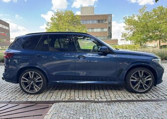 BMW X5, M50i V8 - 9