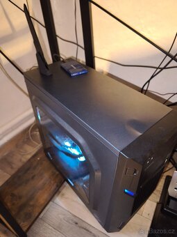 AMD Ryzen 7 5700x / 32 GB RAM DDR4 / RTX 4070 12 GB - 9