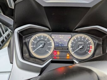 Honda Forza 350 ABS 2021 - 9