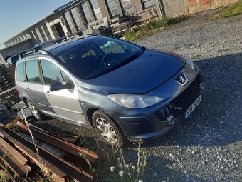 Peugeot 307 SW 1.6 hdi - 9