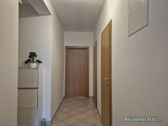 Pronájem bytu 2+kk, 50 m s balkonem  Praha 5, Zličín. - 9