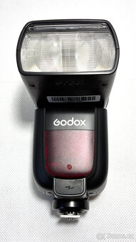 Sada systémový blesk Godox TT685II-C pro Canon + Vysílač God - 9