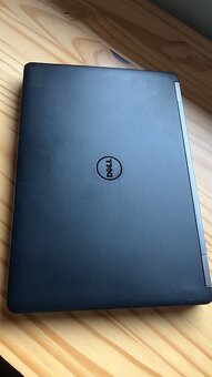 vadný Dell Latitude E5570 - na díly - 9