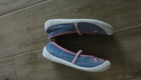 Pantofle LOL vel.34,33 a papuče velikost 27 a 30 - 9