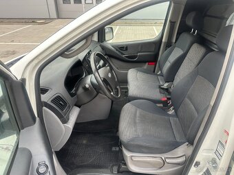 Hyundai H1 2.5 CRDi, ČR, 2.majitel, 97000km - 9