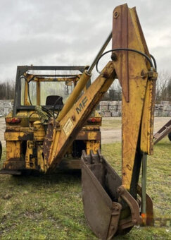 Traktor Bager Massey Ferguson MF 50 Bx - 9