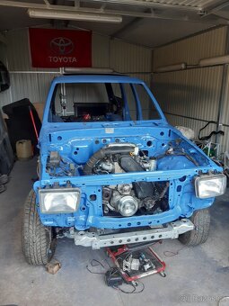 Toyota Hilux Surf - 9