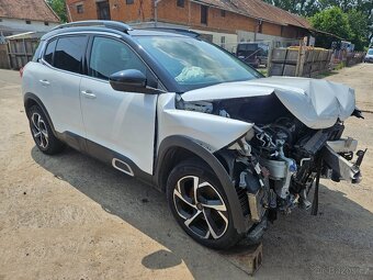 Citroën C5 Aircross Shine 1.6 PureTech 180 2021 - 9