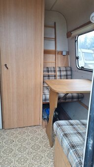 Karavan na pevné stání - 9