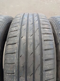 Letní pneu 185/60/15 - 9