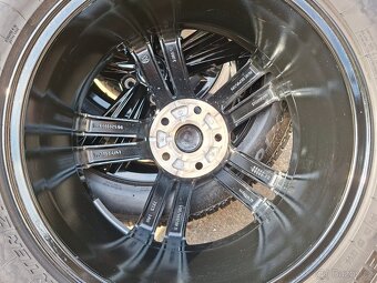 Originální kola VW 5x112 R18 7Jx18H2 ET43 - zimní - 9