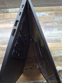 Lenovo X1 carbon 9 gen i7 3,00 GHz - 9