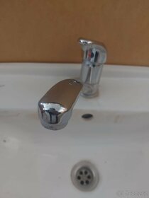 Umyvadlo JIKA a baterie - 9