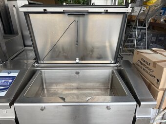 Multifunkční pánev MKN 2x 150 litrů - tlakové - 9