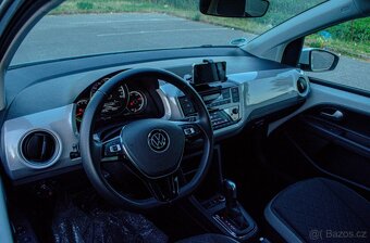 Volkswagen e-UP 2023 - 9