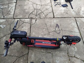 Elektrokoloběžka Kugo Kirin M4 - 9