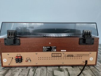 Roadstar HIF-8899BT Multimediální Hi-Fi - 9