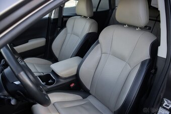 Subaru Outback 2.5 - 9