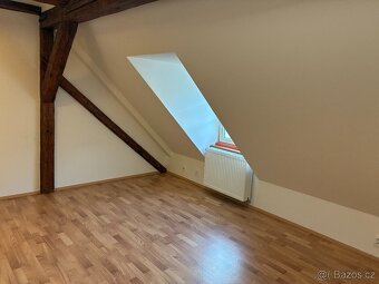 Byt 2+kk 55 m² U Horní brány, Šternberk, parkování zdarma - 9