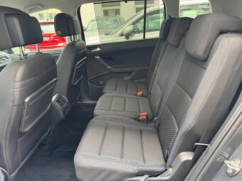 VW Touran 2.0 TDI 110kW DSG tažné Navigace Full LED Keyless - 9