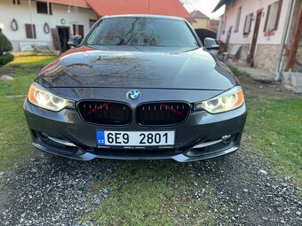 BMW řady 3 Sport Line 2.0d alu 19” - 9