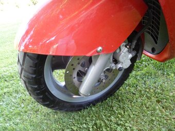 Yamaha Skyliner 125 - 9