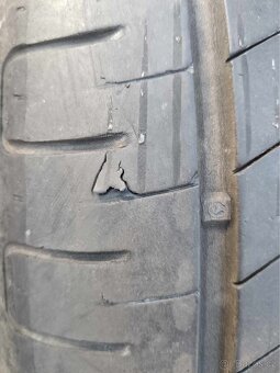 Letní pneu 205/55 r16 - 9
