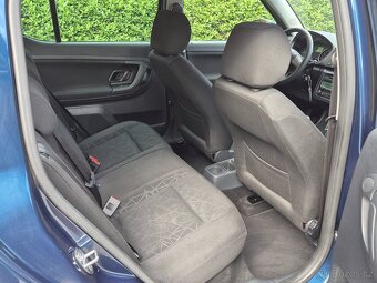 Škoda Fabia 1.2 TSI Family 2012 - 9