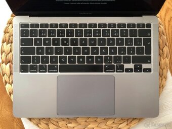 MacBook Air Retina 13’’2020 - 9