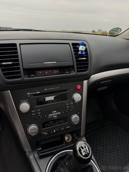 Subaru Legacy 2.5i LPG 4x4 - 9