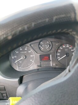 Citroen Berlingo 1,6 68 kw - 9