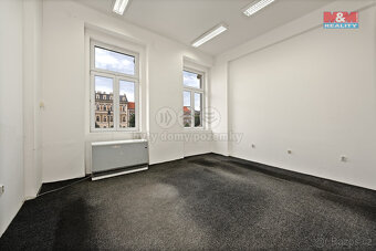 Pronájem kanceláře, 18 m², Louny, ul. Mírové náměstí - 9
