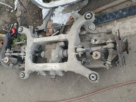 BMW 520d 160Kw, F11 ,F10 ,F18 2015+ ND Z tohoto vozu - 9