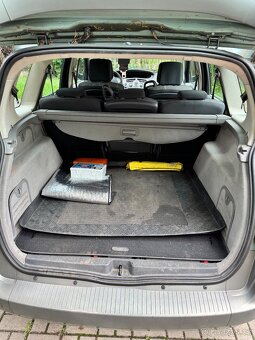 Renault Scenic 1.6 16v - 9