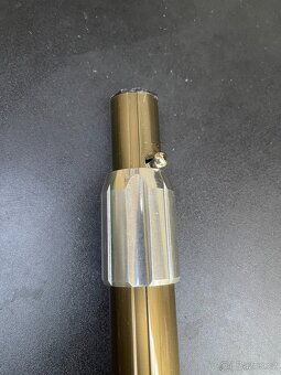 Teleskopický podběrák střědně velký - 9