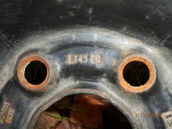 2xObutá Celoroční kola na ŠKODA FABIA 1  15tky ET43 195/50 - 9