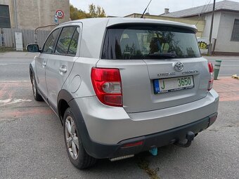 toyota urban cruiser - 9