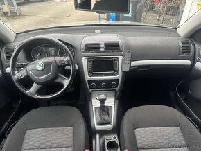 Prodám Škoda Octavia 2.0 TDi DSG - 9