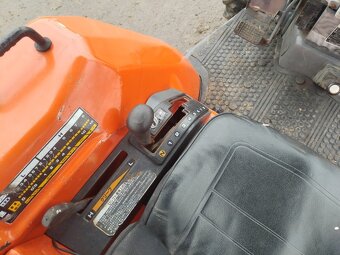 traktor KUBOTA GL25 koní - 9