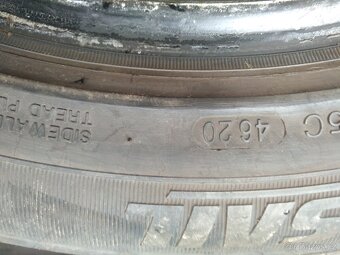 Prodám 2 letní gumy LANDSAIL 195/55 R15 - 9