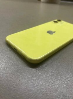 IPhone 11 - 9