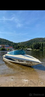 Motorova lod Vieser Shirocco - 9