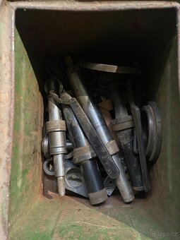 Kombinovaná pila s frézkou JAROMA, čepovák, podavač - 9