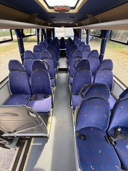 34míst, IVECO Daily Indcar Wing - 9