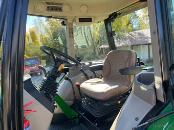 Traktor John Deere - 9