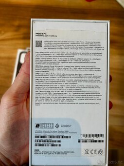 Iphone 15 Pro 128GB, přírodní titan - 9