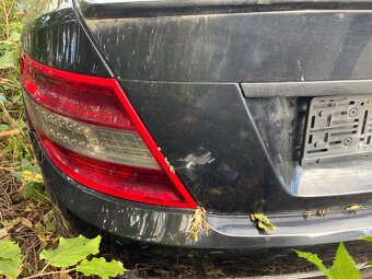 Mercedes w 204 320 cdi - 9