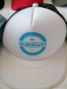 Quiksilver, Polo aj. Kšiltovky - 9